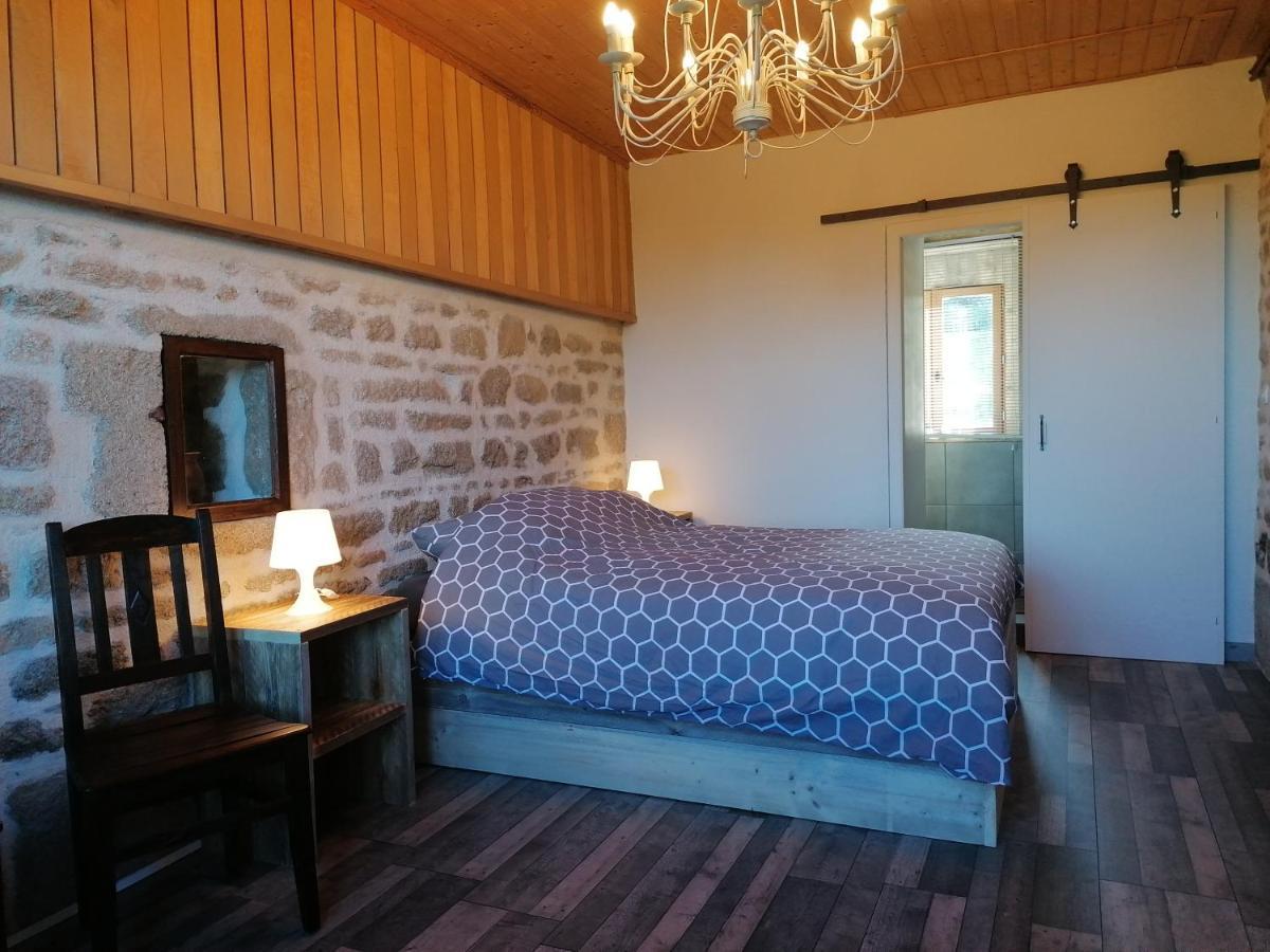 Le Noyer Bed & Breakfast Rougnat Eksteriør bilde