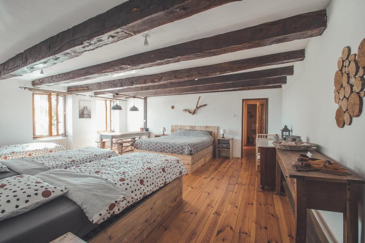 Le Noyer Bed & Breakfast Rougnat Eksteriør bilde